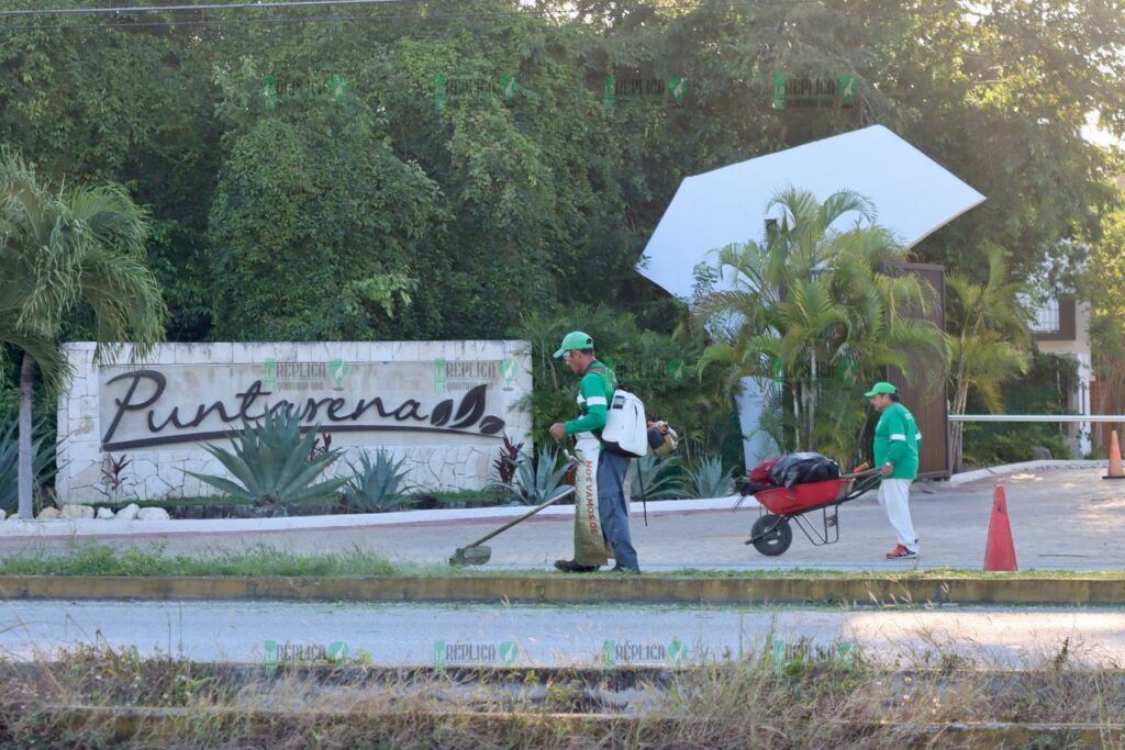 Intensifica gobierno de Puerto Morelos la rehabilitación de vialidades