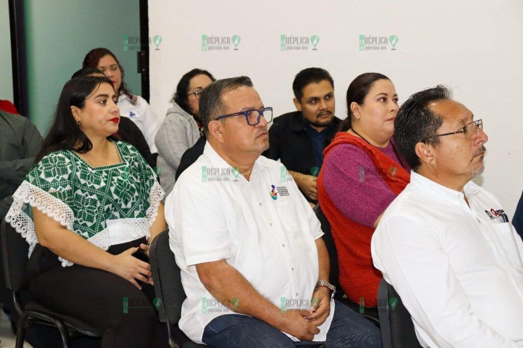 Incentivan Derechos Humanos y Secretaría de Educación formación de docentes de la región sureste para construir la paz