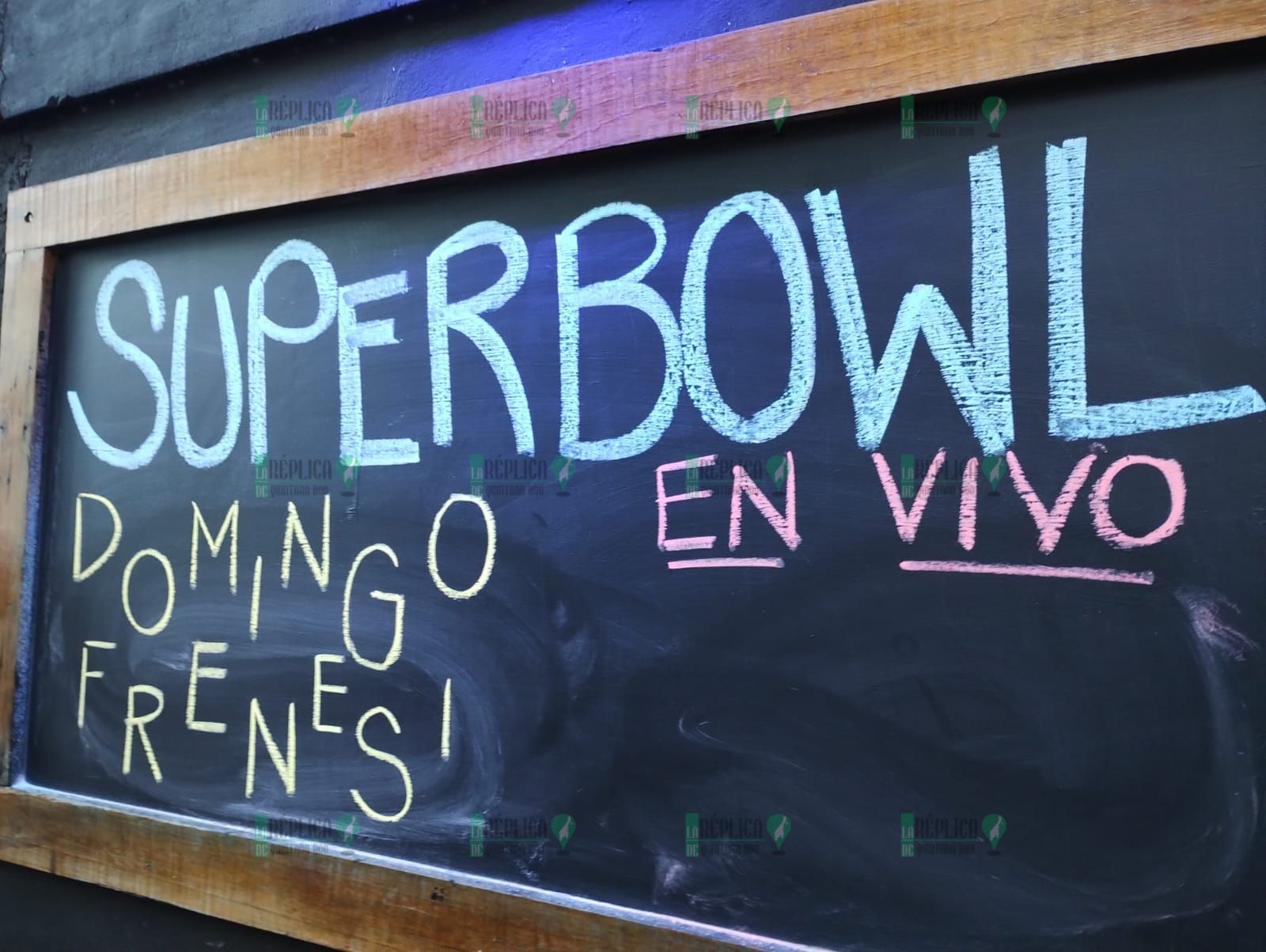 Buena afluencia a restaurantes de Playa del Carmen por el Super Bowl