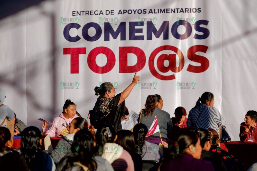 Lleva Mara Lezama esperanza y apoyos a la zona Maya con entrega de tarjetas “Comemos Tod@s”