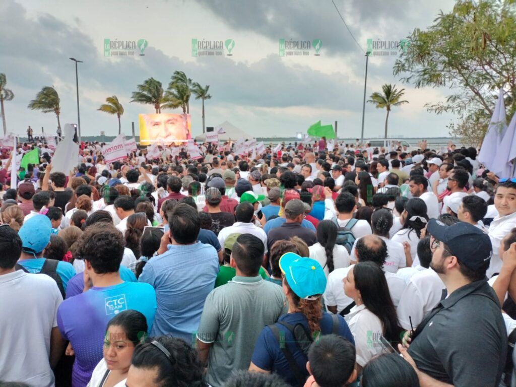 Se pronuncia Sheinbaum en contra de la privatización del agua, en Cancún