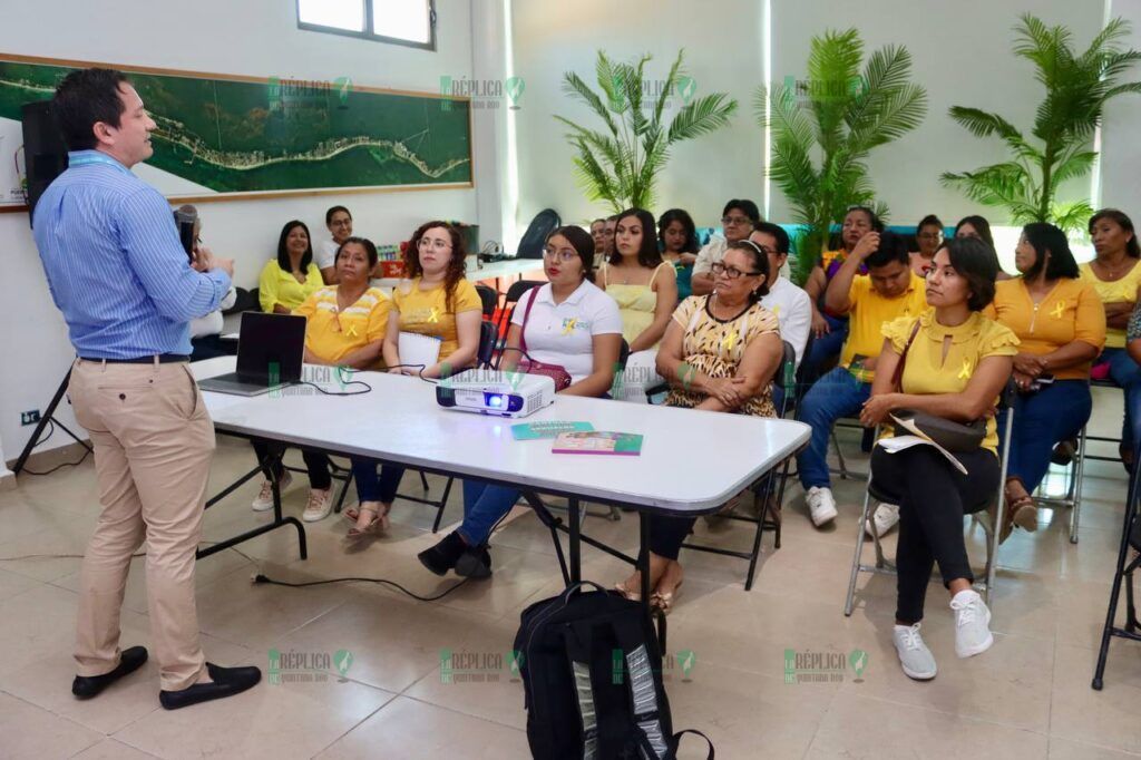 Imparten a mujeres portomorelenses plática sobre la endometriosis, diagnóstico y tratamiento