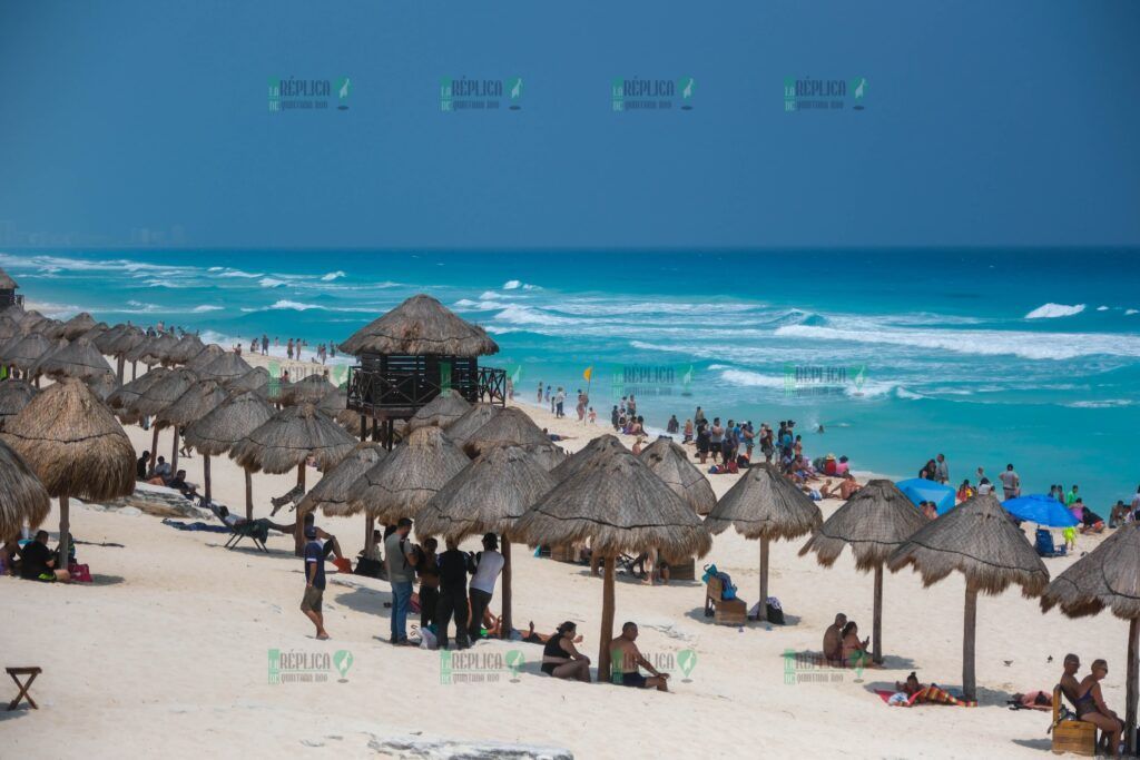 Quintana Roo recibe a visitantes con playas certificadas, limpias y servicios de calidad