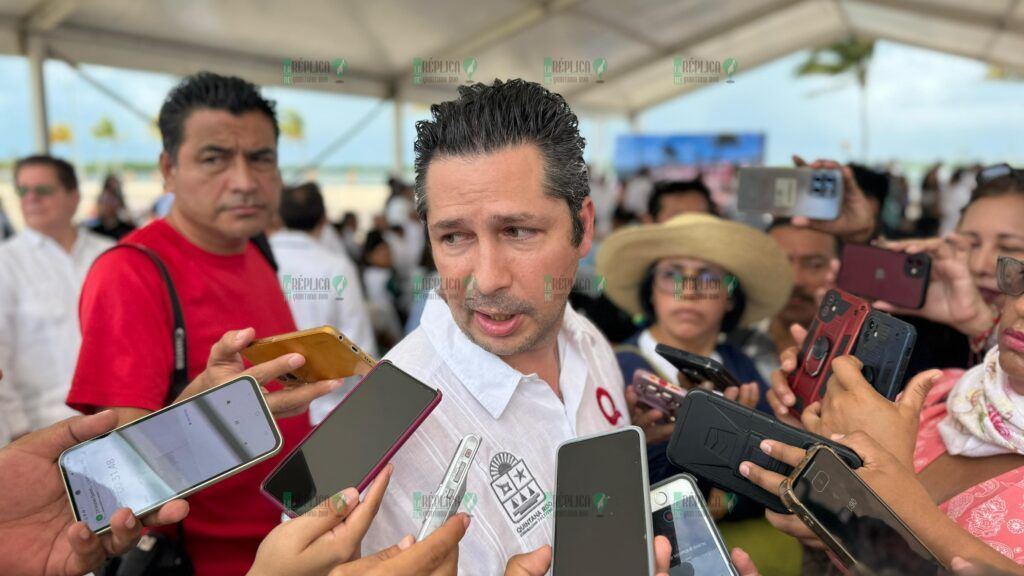 Justifica director del Imoveqroo alta tarifa de taxis al Aeropuerto de Tulum