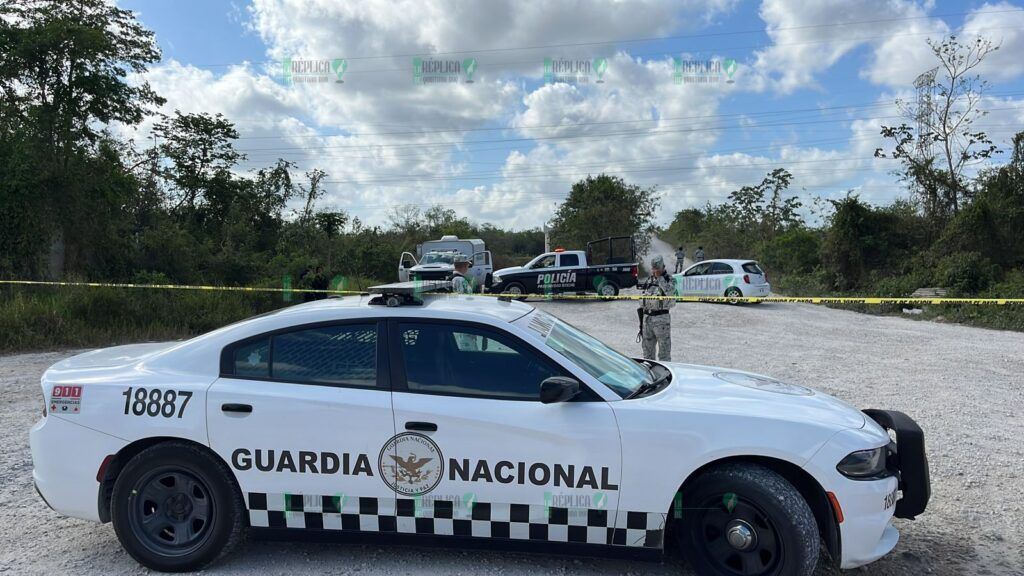 Dejan un cuerpo calcinado en el tramo carretero Cancún-Leona Vicario