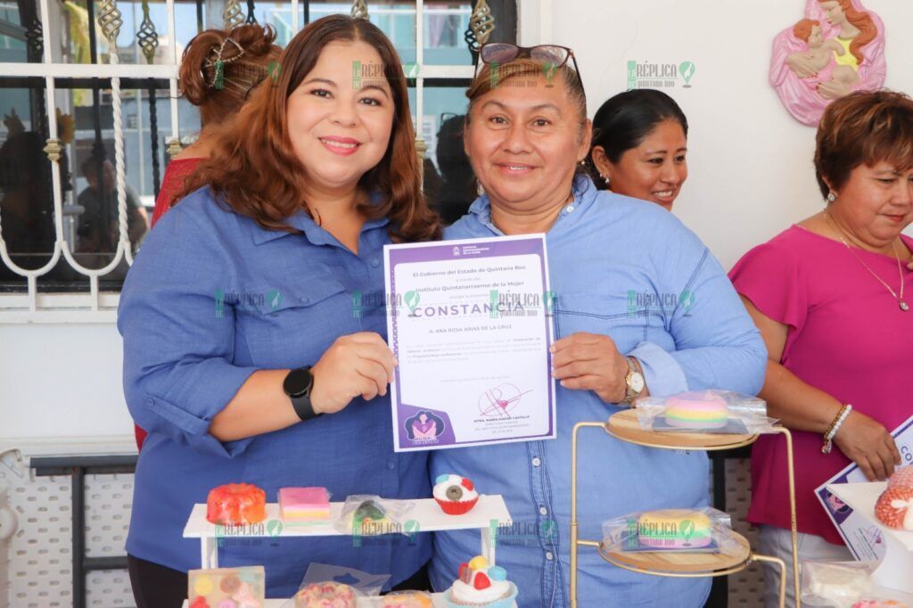 Impulsa IQM la autonomía económica de las mujeres, con cursos de capacitación en colonias de Chetumal