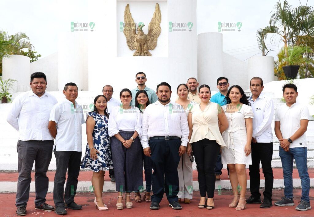 Se conmemoró en Chetumal el 271 aniversario del natalicio de don Miguel Hidalgo y Costilla