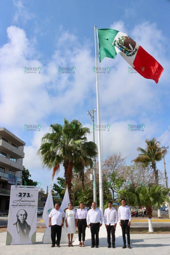 Ceremonia cívica por el 271 aniversario del natalicio de Miguel Hidalgo y Costilla