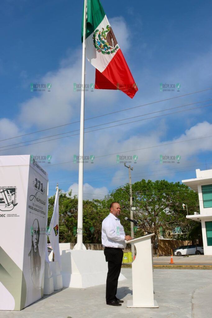 Ceremonia cívica por el 271 aniversario del natalicio de Miguel Hidalgo y Costilla