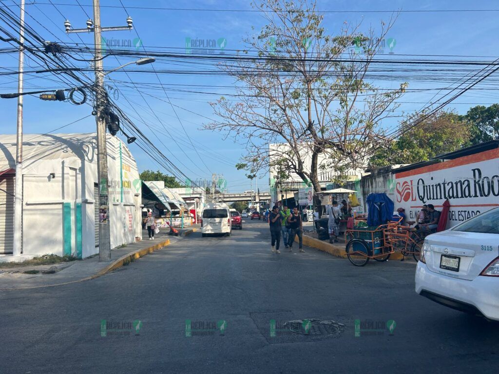 Matan a una mujer afuera de la terminal foránea de Playa del Carmen