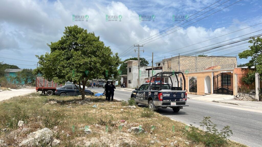 Acribillan a un hombre en motocicleta en la Región 227 de Cancún