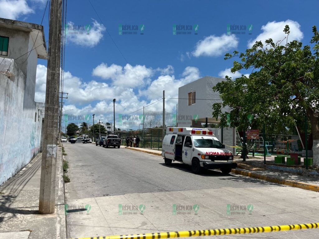 Matan a balazos a un joven en un campo de fútbol de la Región 232 de Cancún