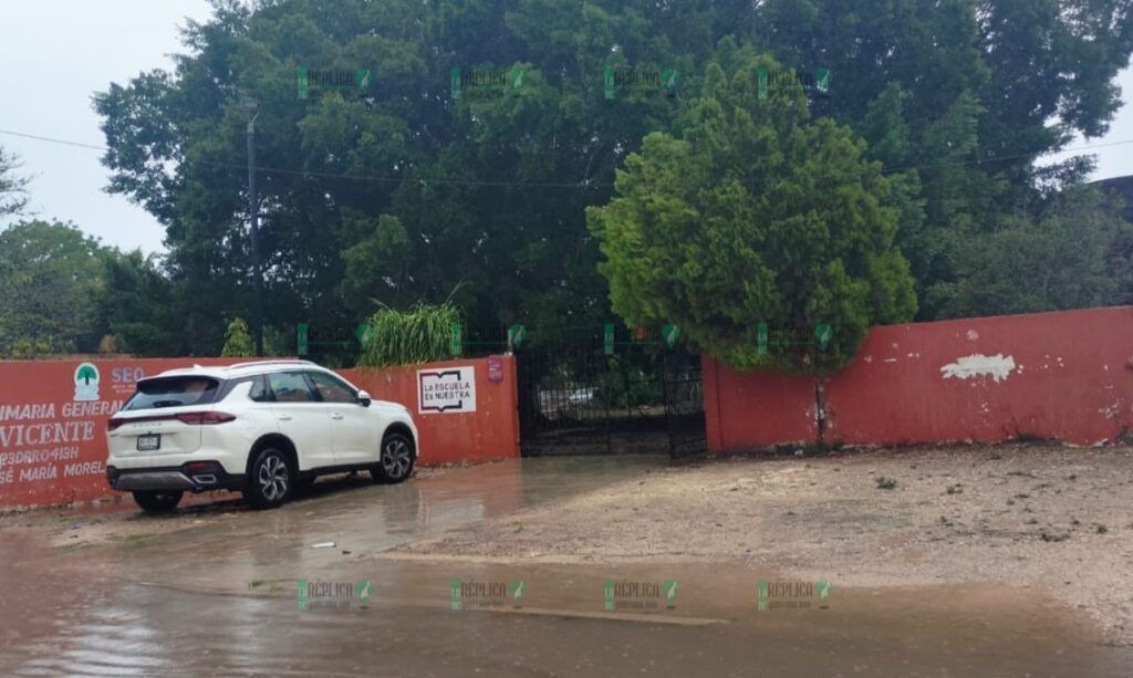 Suspenden clases en Othón P. Blanco y Bacalar por fuertes lluvias en el sur del estado