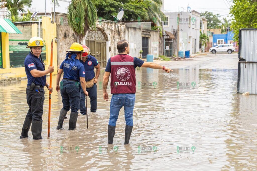 Diego Castañón supervisa trabajos de desazolve y dialoga con familias ante temporada de lluvias