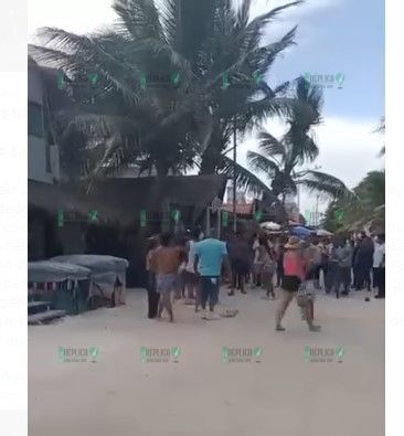 Grupo de turistas se enfrentan a golpes en Mahahual