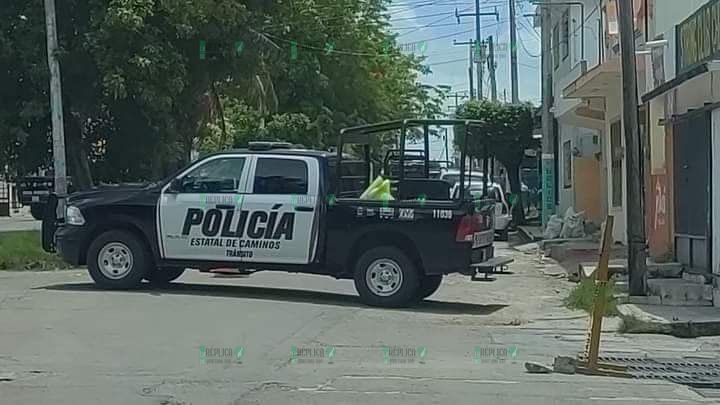 Ejecutan a un hombre al interior de un auto en la colonia Adolfo López Mateos de Chetumal