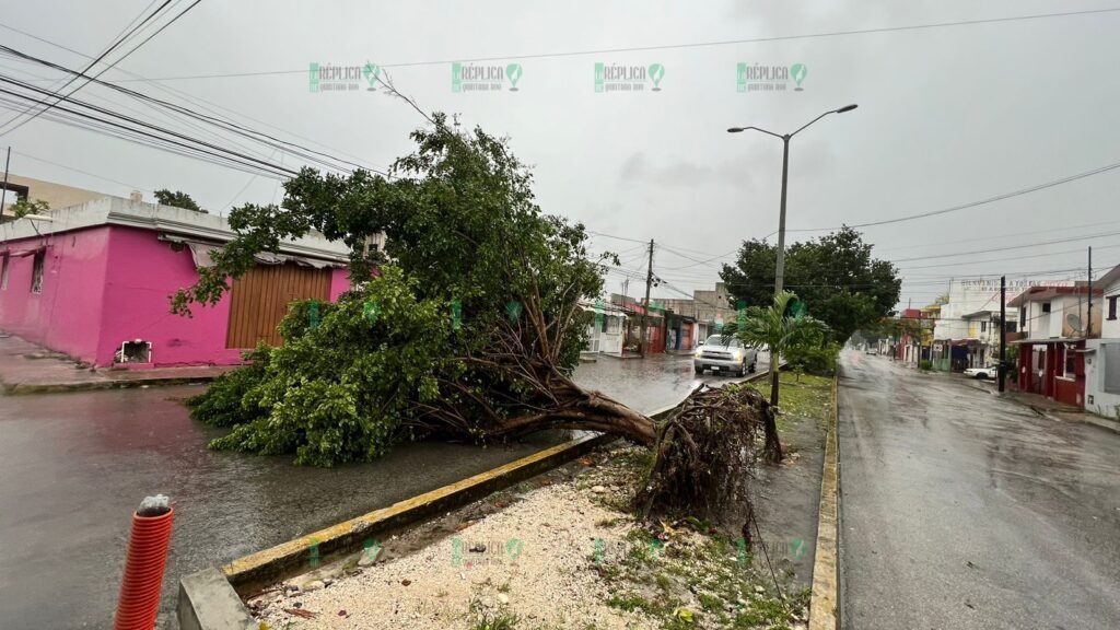 Cancún, con pocos estragos tras paso del huracán 'Beryl'