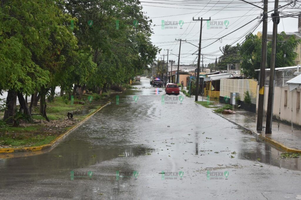 Reporta Blanca Merari saldo blanco en Puerto Morelos luego del paso del Huracán “Beryl”