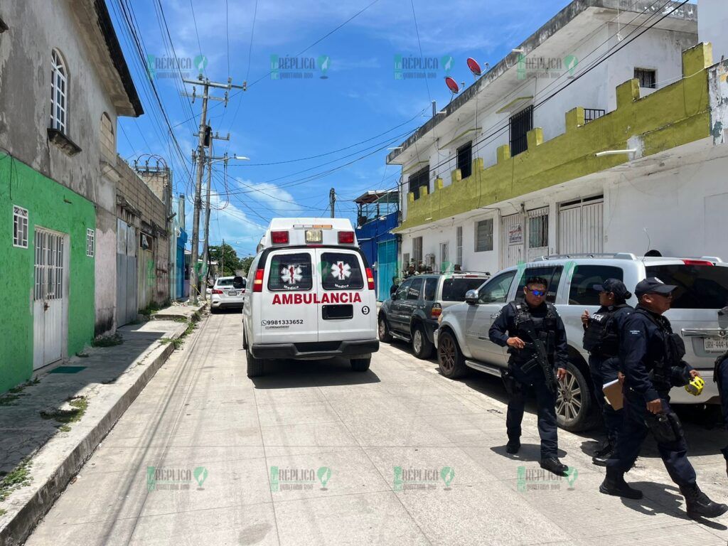 Sicarios balean a taxista y su hijo, cerca del Mercado 28 de Cancún