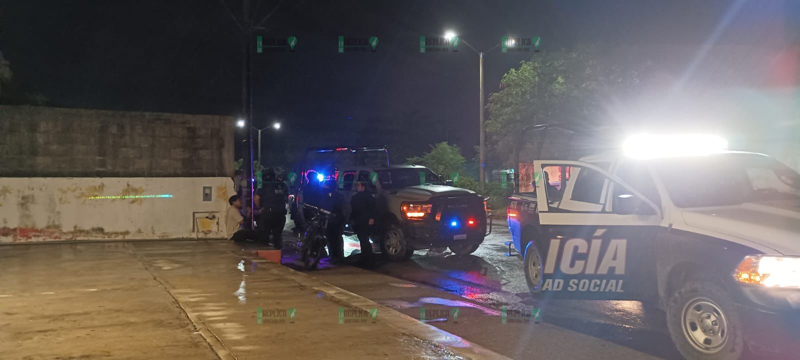 Balean marinos a joven motociclista de 15 años durante una persecución, en Cancún