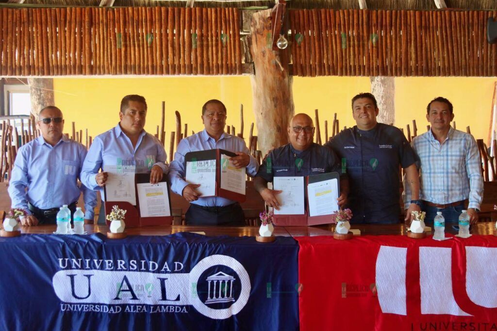 Atestigua ayuntamiento de Puerto Morelos convenio de colaboración entre universidades y la CANIRAC