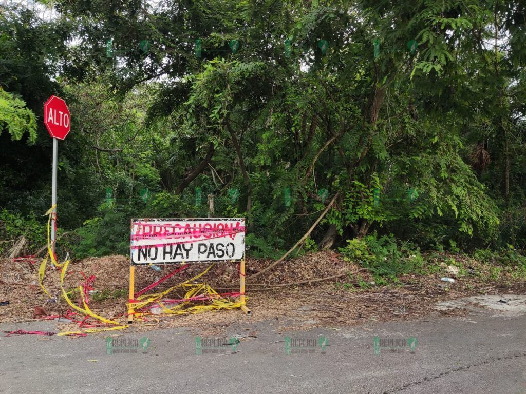 Hallan cuerpo 'embolsado' en el bulevar Bahía de Chetumal