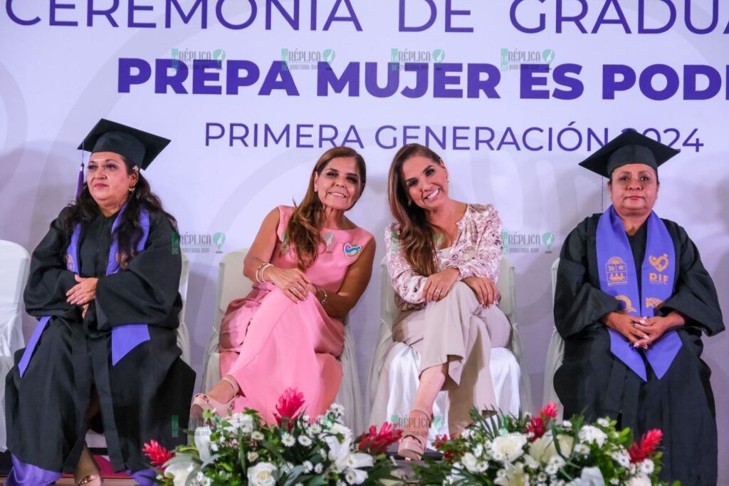 Celebra Mara Lezama primera generación de graduadas de Prepa “Mujer Es Poder” para su empoderamiento