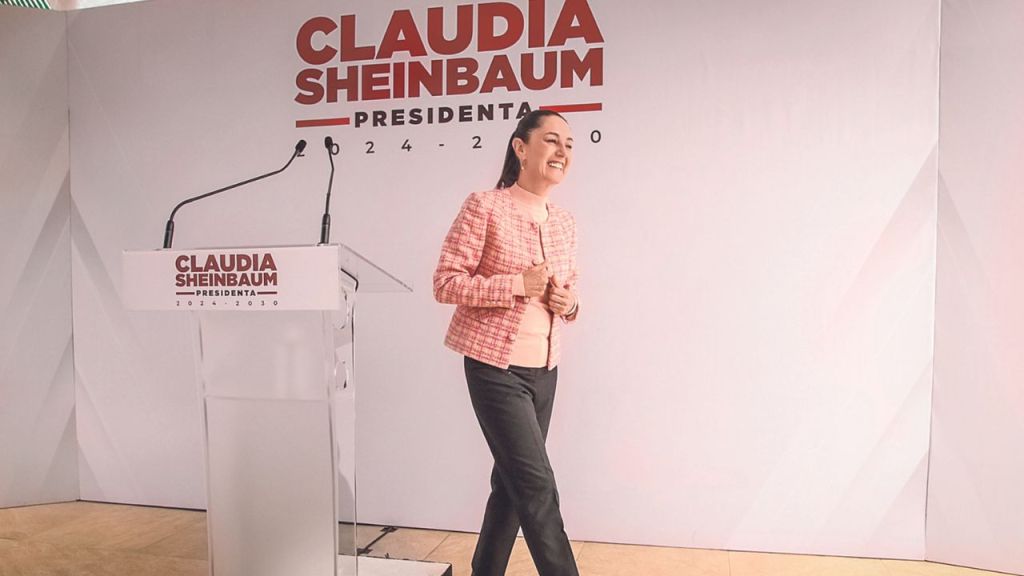 Inversión. La próxima Presidenta informó que se programarán 60 mil mdp en 2025 para financiar fondos para estudiantes y mujeres.