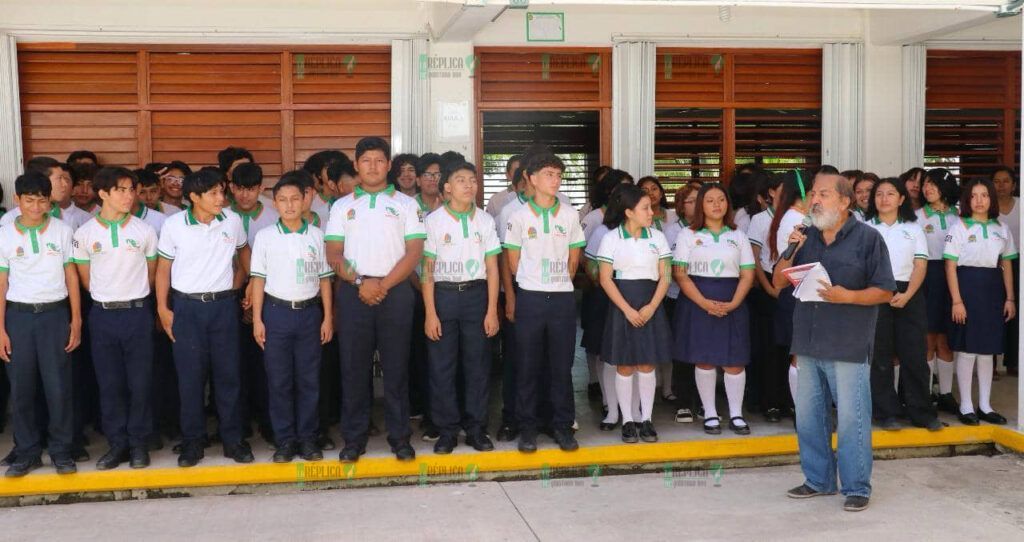 Inicia el ciclo escolar 2024-2025 en el CECyTE Quintana Roo