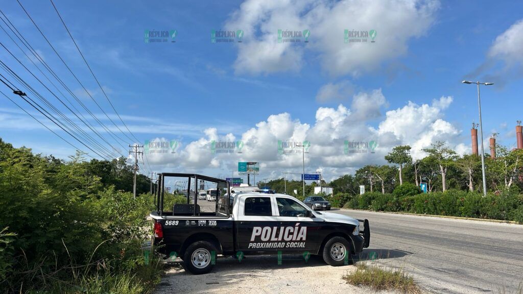 Hallan 4 ejecutados en el tramo Cancún-Puerto Morelos; hay un detenido por manipular el cuerpo