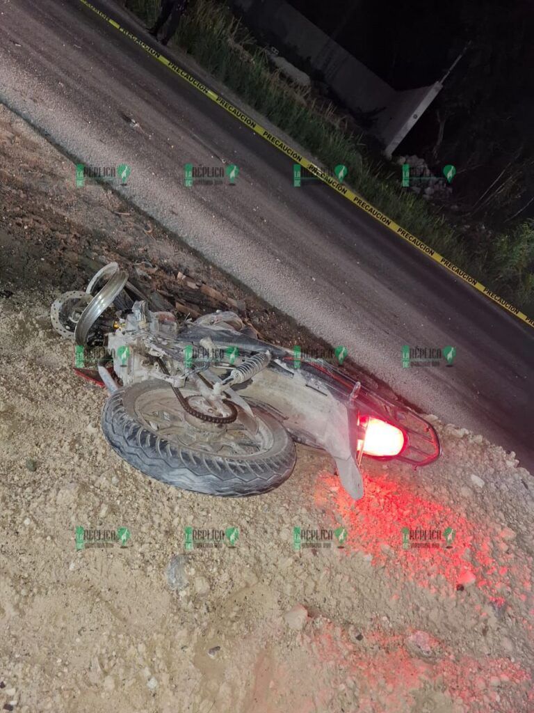 Muere motociclista tras ser embestido por un automóvil en el libramiento Gas Auto de Cancún 