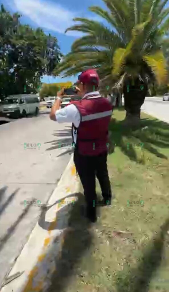 Arrancan operativos por cobros ilegales de combis en Playa del Carmen