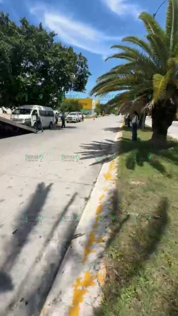 Arrancan operativos por cobros ilegales de combis en Playa del Carmen