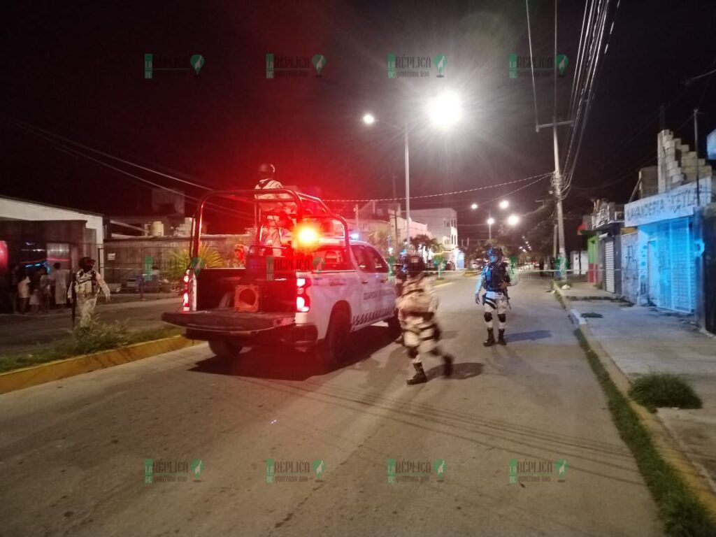 Deja tres lesionados ataque armado contra bar de Playa del Carmen