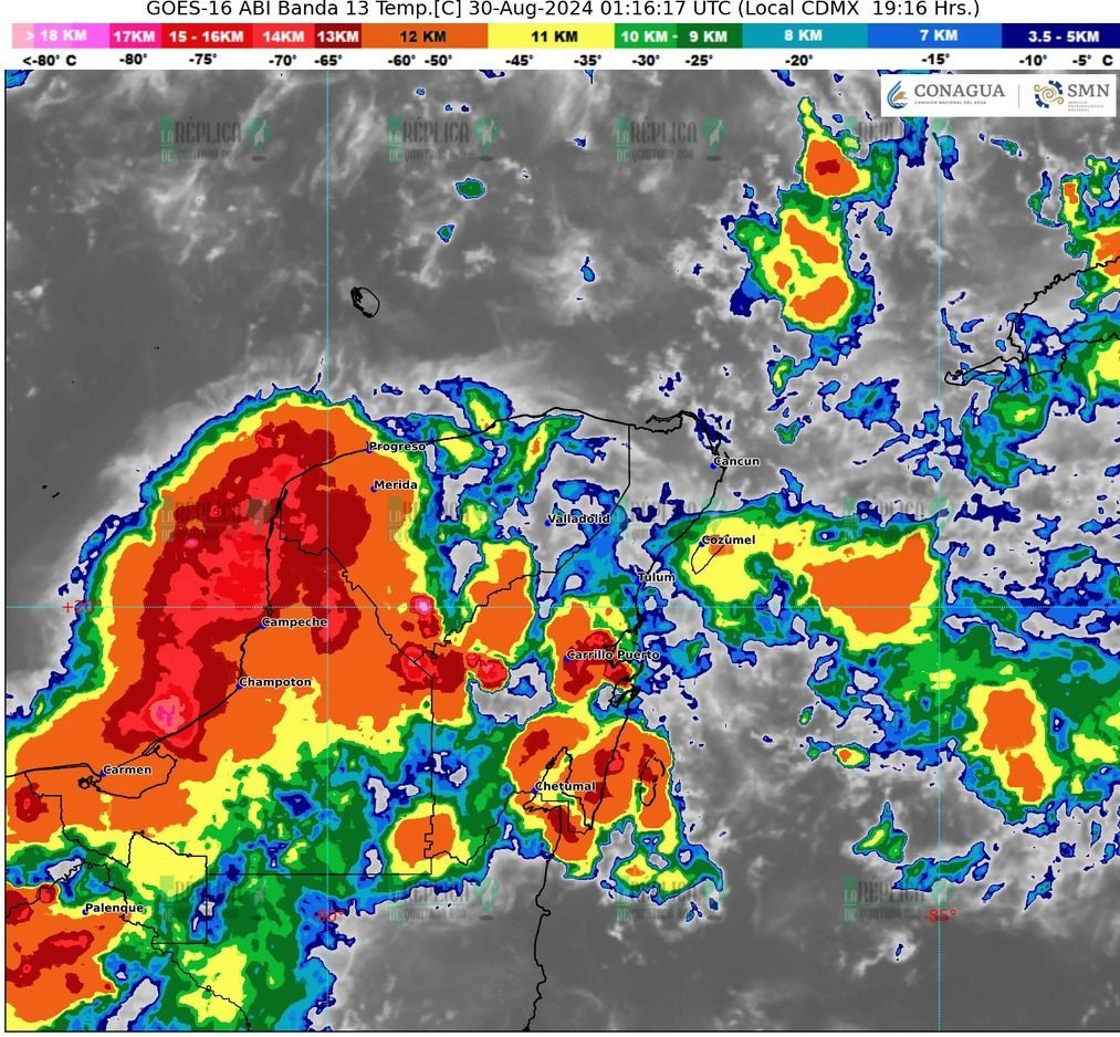 Intervalos de chubascos en Quintana Roo