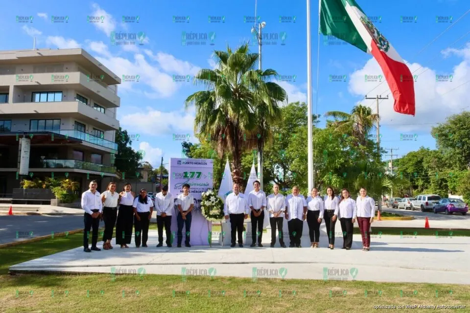 Conmemoran autoridades de Puerto Morelos el 177 aniversario de la gesta heroica de los Niños Héroes