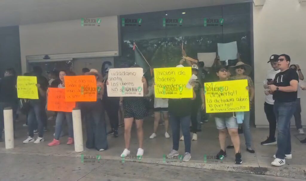 Trabajadores del Poder Judicial no ceden; realizan nueva protesta en Cancún