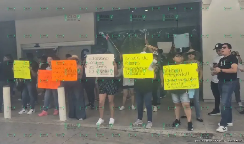 Trabajadores del Poder Judicial no ceden; realizan nueva protesta en Cancún
