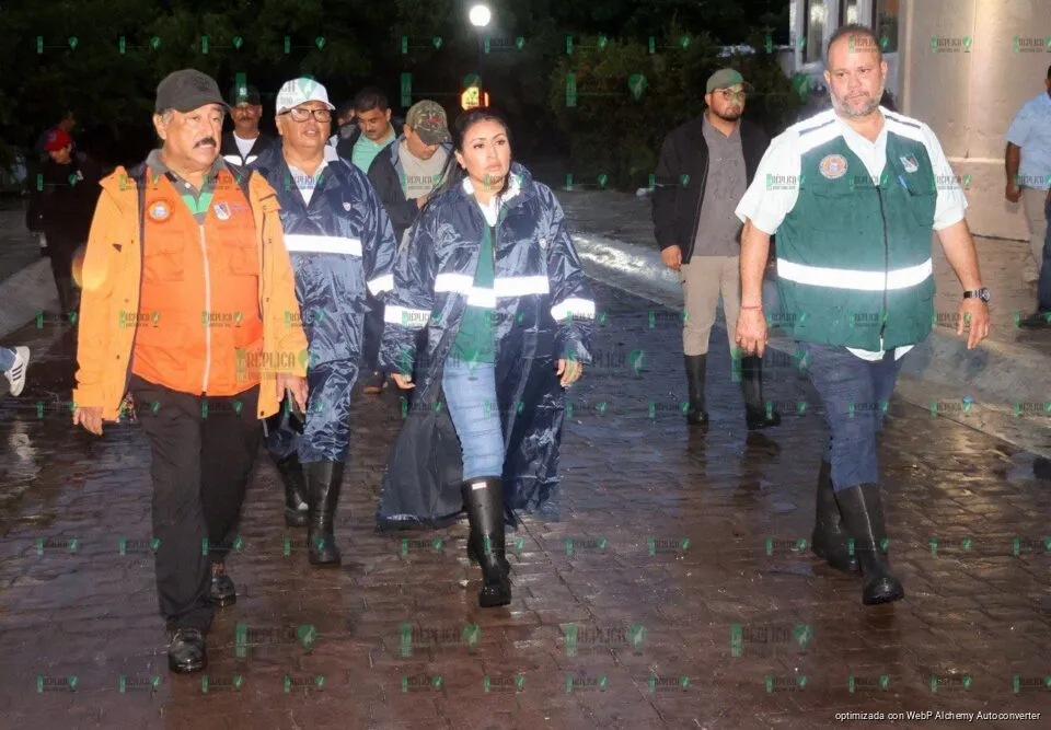 Pese a intensa lluvia y fuertes vientos provocados por “Helene”, reporta Puerto Morelos saldo blanco