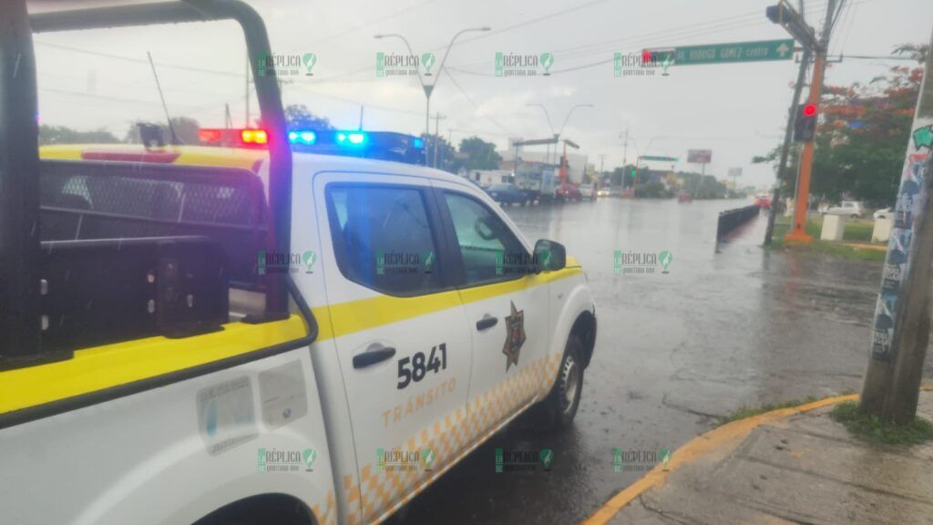 Sin funcionar, semáforos de ocho cruceros en Cancún tras paso de “Helene”