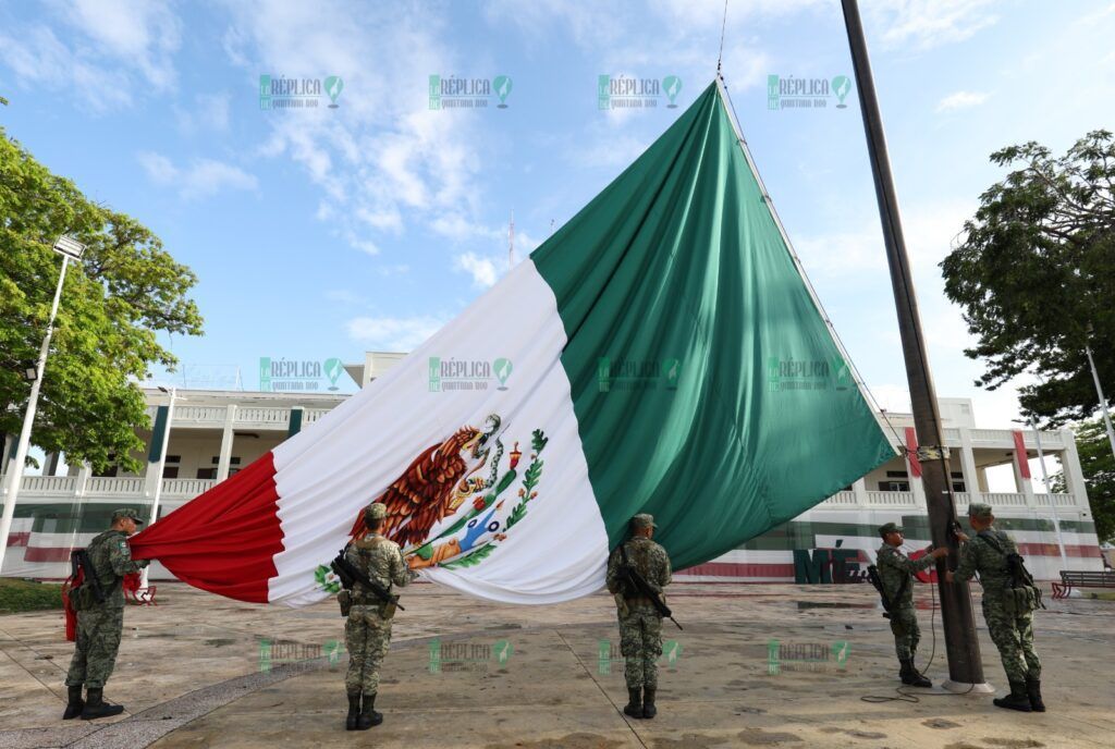 En Chetumal, autoridades conmemoraron el 259 aniversario del natalicio de don José María Morelos y Pavón