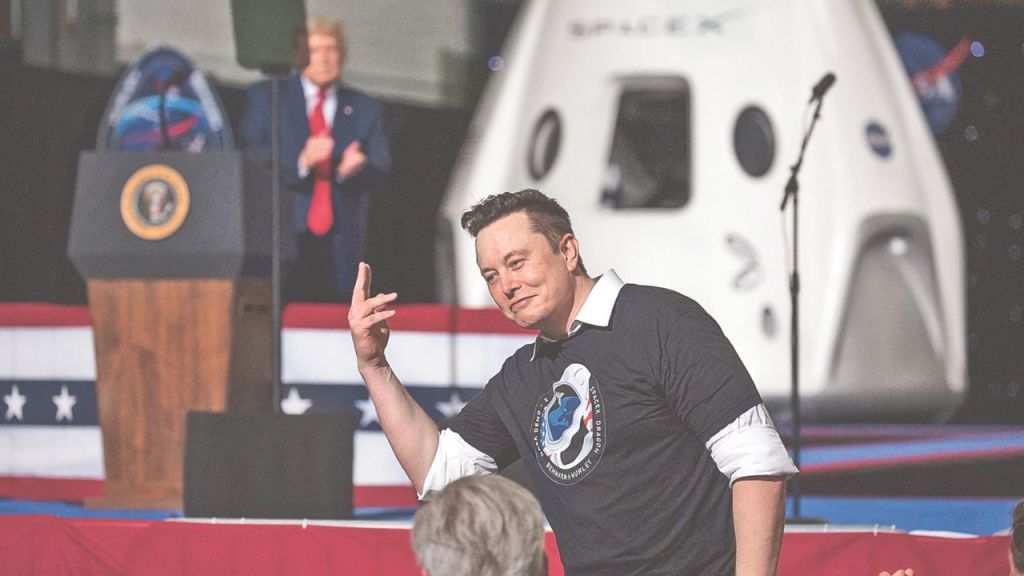 Donald Trump anunció que, de ganar las elecciones, encomendará a Elon Musk, dueño de Tesla y la red social X, una reforma integral de la administración pública. 