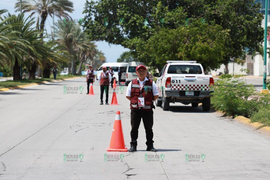 IMOVEQROO cancelará licencia de conducir a chofer de combi que arrolló a motociclistas en Cancún