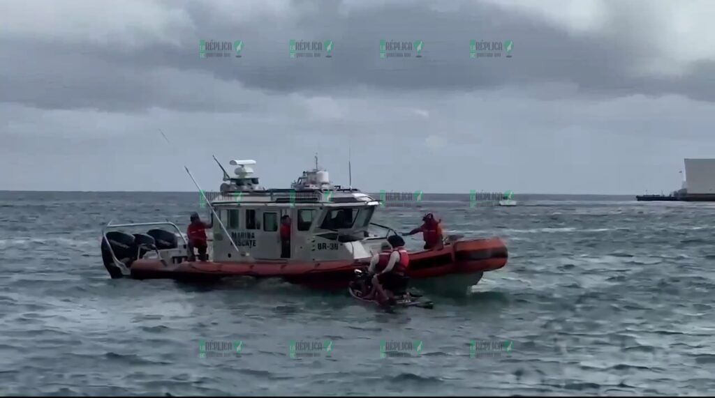 Intensifican búsqueda de hombre desaparecido en mar de Cozumel