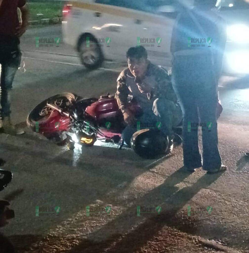 Dos lesionados, saldo de choque entre dos motociclistas en la colonia Caribe de Chetumal