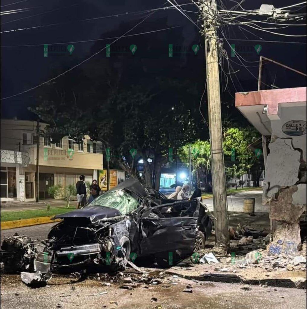 Deja un muerto aparatoso accidente en el centro de Cozumel