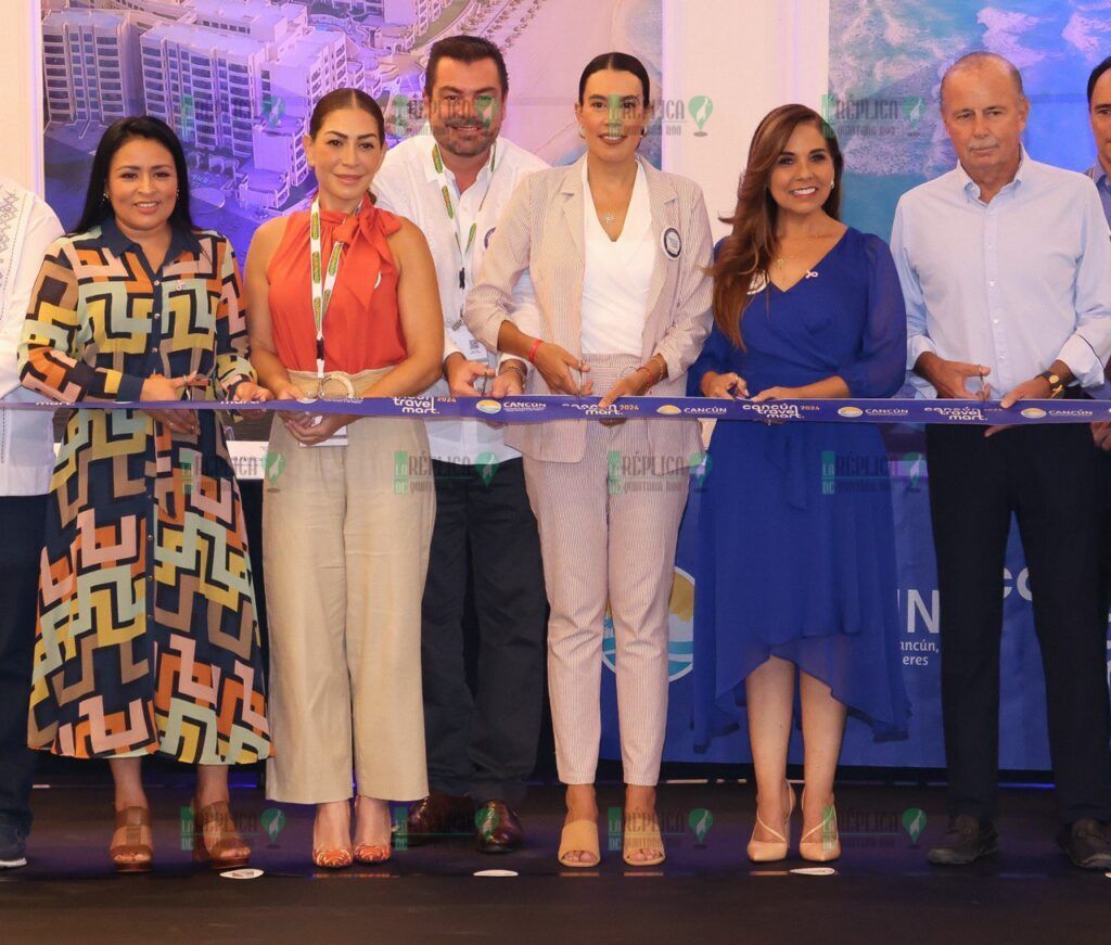 Acompaña Blanca Merari a la gobernadora Mara Lezama en la inauguración de la 36a. Edición del Cancún Travel Mart