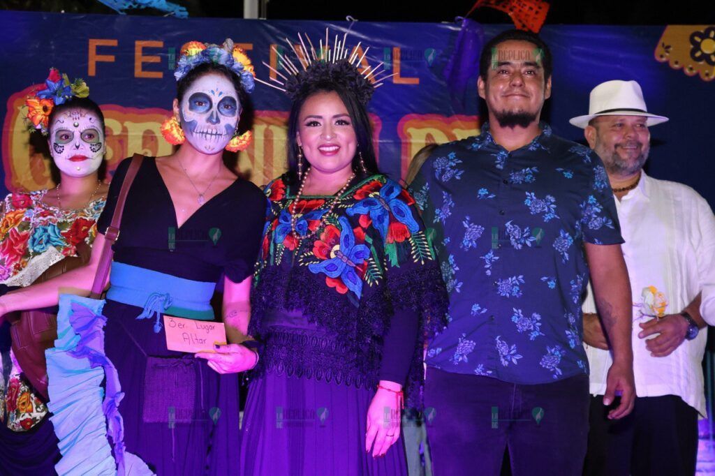 Celebra Puerto Morelos el “Janal Pixan” con colorido festival