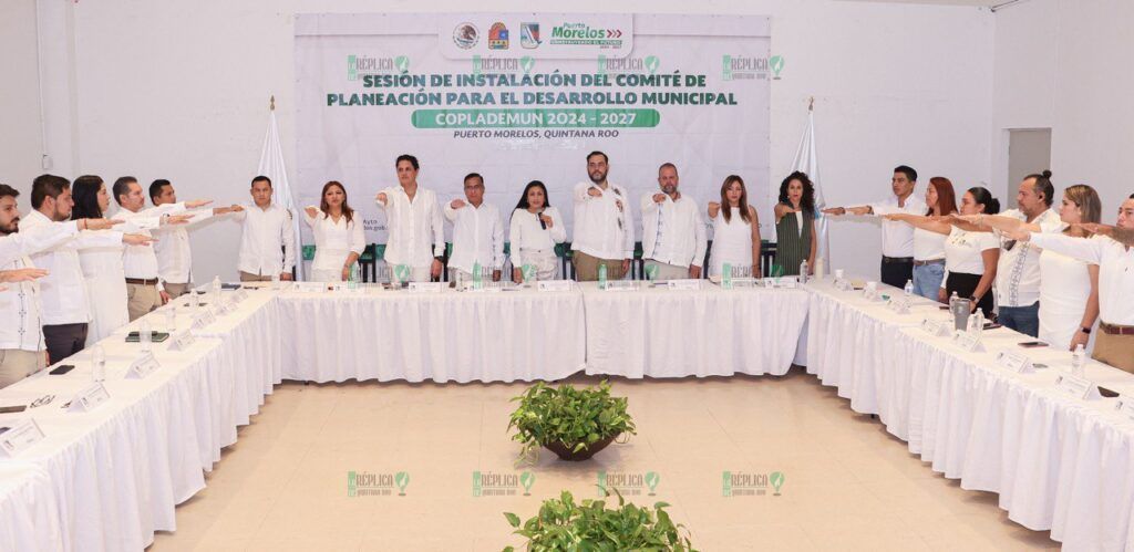 Toma protesta Blanca Merari al comité de planeación municipal de Puerto Morelos 2024-2027