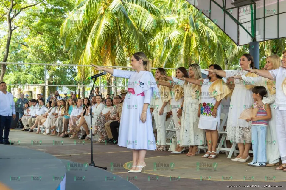 Voluntariado del DIF-Tulum toma protesta: “Esperanza que une, amor que transforma”